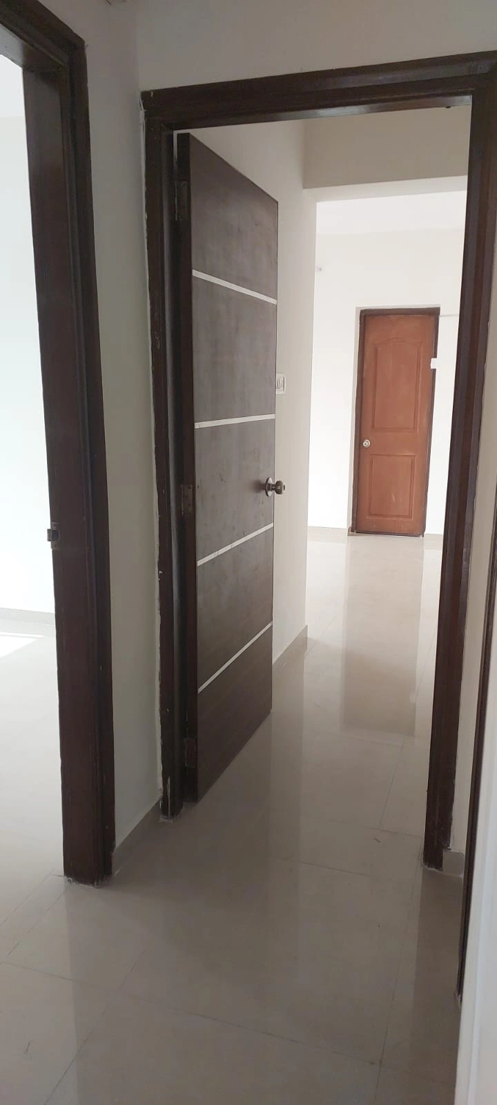 2 BHK Flat for Sale in sethia link view, Goregaon West